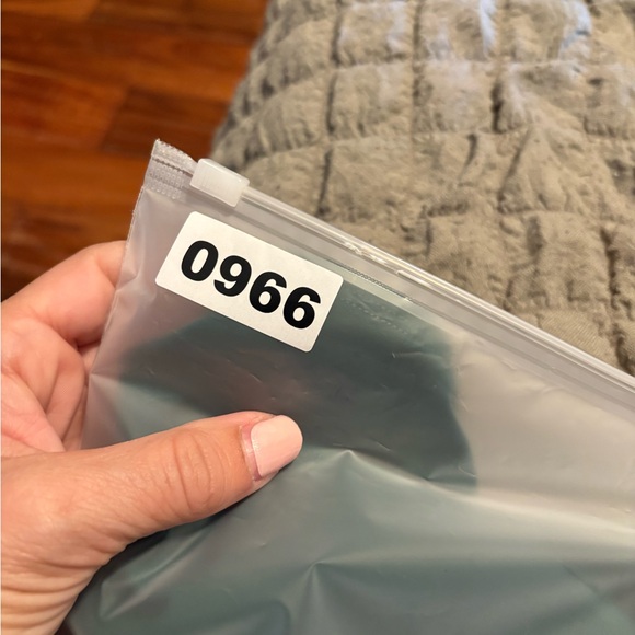 Vitality Forest Green Athletic Shorts Drawstring Waist Size M (0966) - Picture 4 of 4